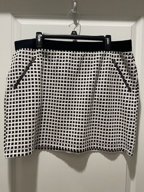 Lou & Grey Black and White Grid Mini Skirt